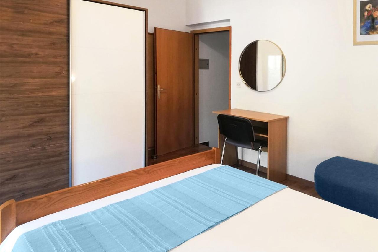 Apartments Silva Pula Luaran gambar